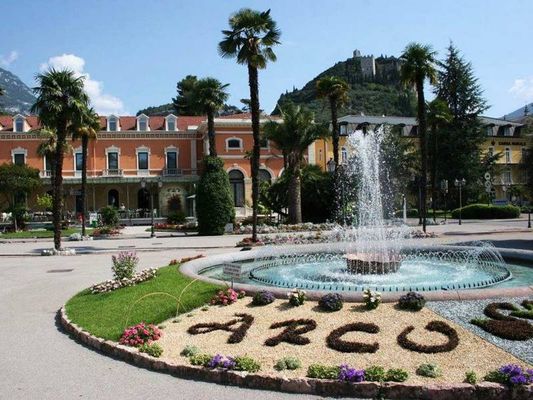 Arco_fontana_2_singolo1